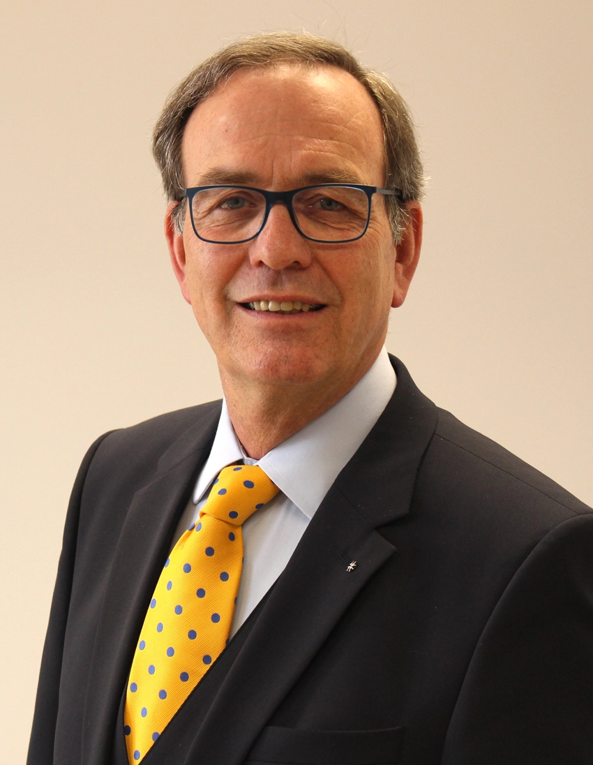 Prof. Dr. Dr. h.c. Ulrich Blum